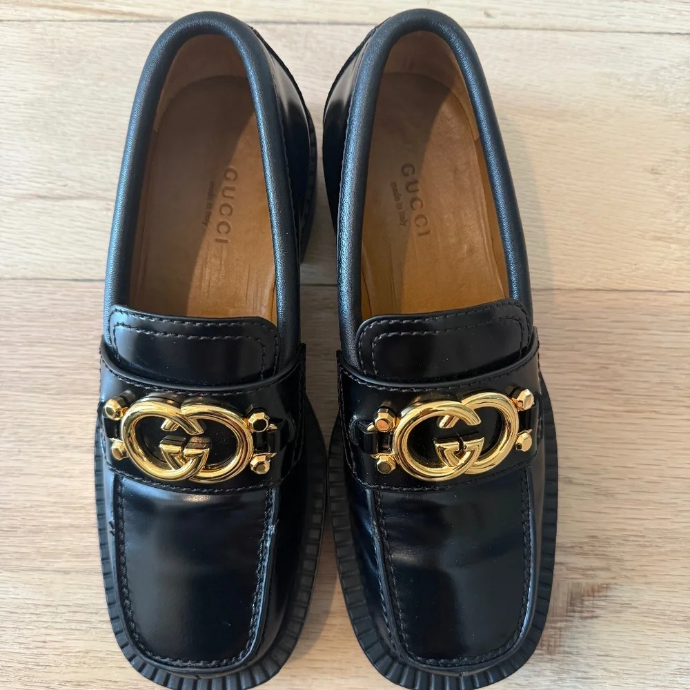 Gucci interlocking G loafers - Picture 1 of 7